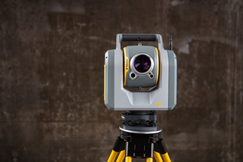 Tachimetr Trimble SX12