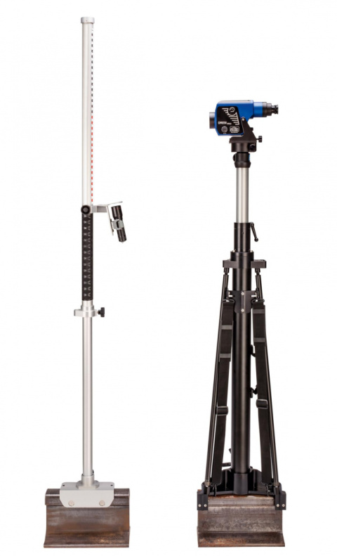 Niwelator torowy DRESI Standard + kufer, łata, statyw