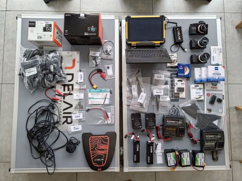 Bezzałogowy samolot fotogrametryczny wraz z aparatem Trimble UX5 oraz upgrade do do UX5 HP ( gBox, Body UX5 HP,)