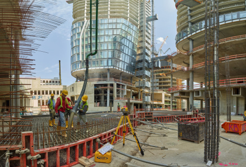 Niwelator laserowy SPECTRA PRECISION GL1425C z odbiornikiem HL760 z Bluetooth i aplikacją