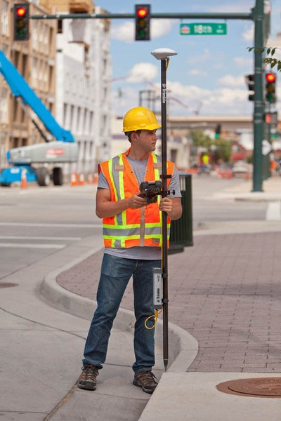 Trimble NetR9 GNSS Stacja Referencyjna