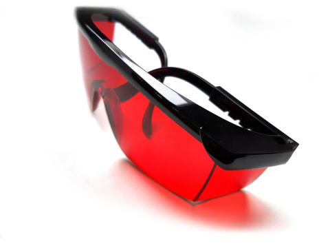 Okulary laserowe czerwone